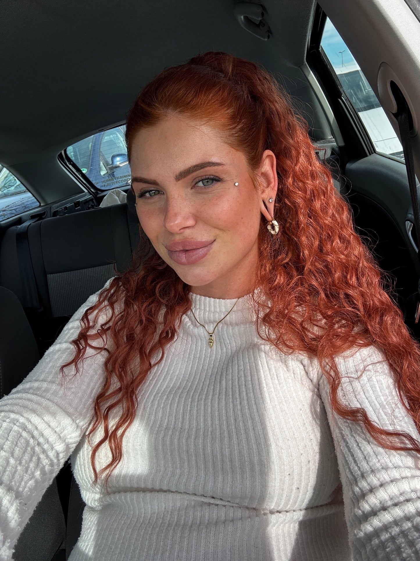 Wavy Ponytail 28" - "Foxy"