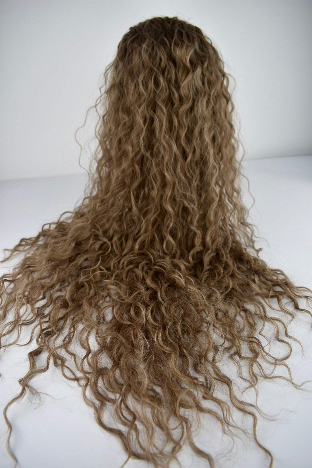 Wavy Ponytail 28" - "Velvet Toffee"