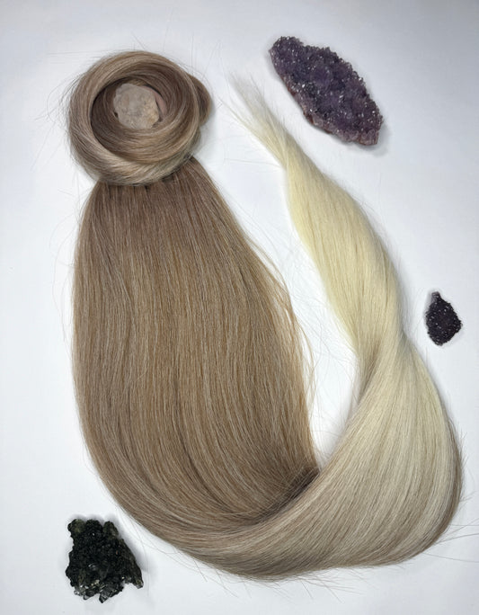 BEIGE ASH BLONDE Ombré 28'' Queen Ponytail