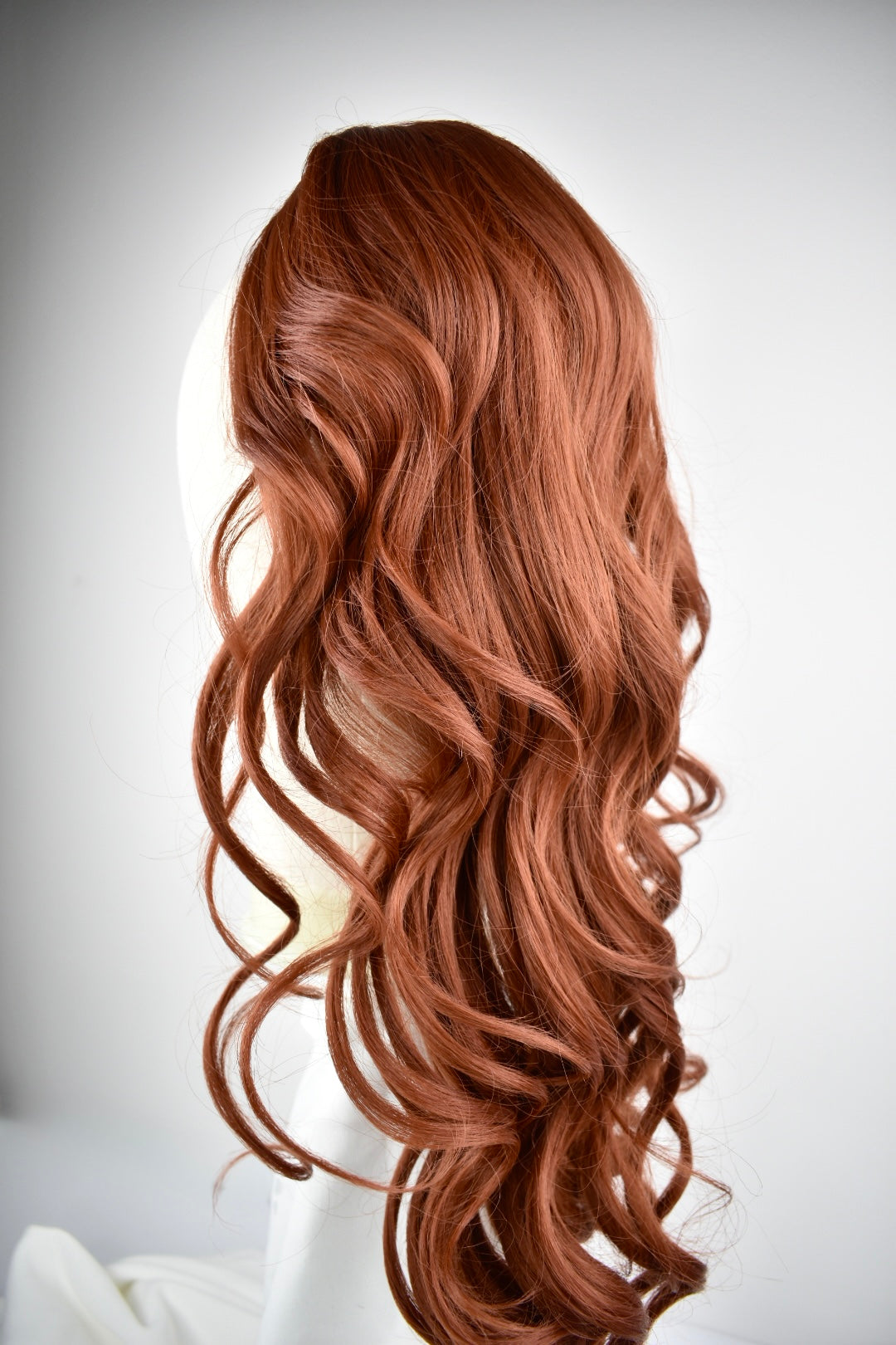 Curly Ponytail 28" - "Foxy"