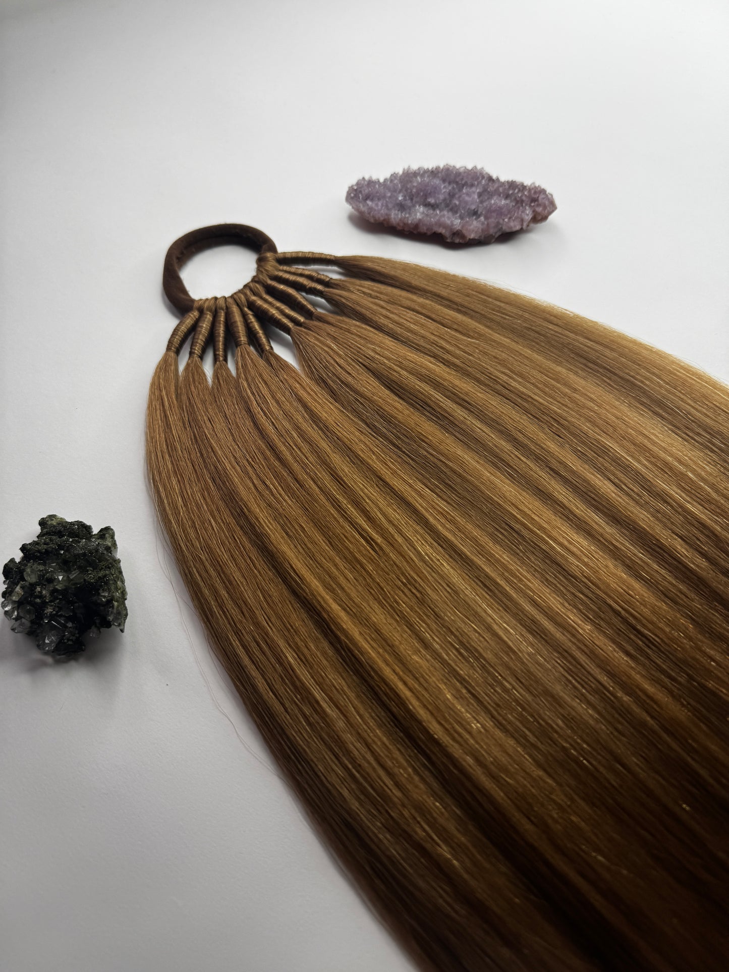 DARK BLONDE 28" Queen Ponytail