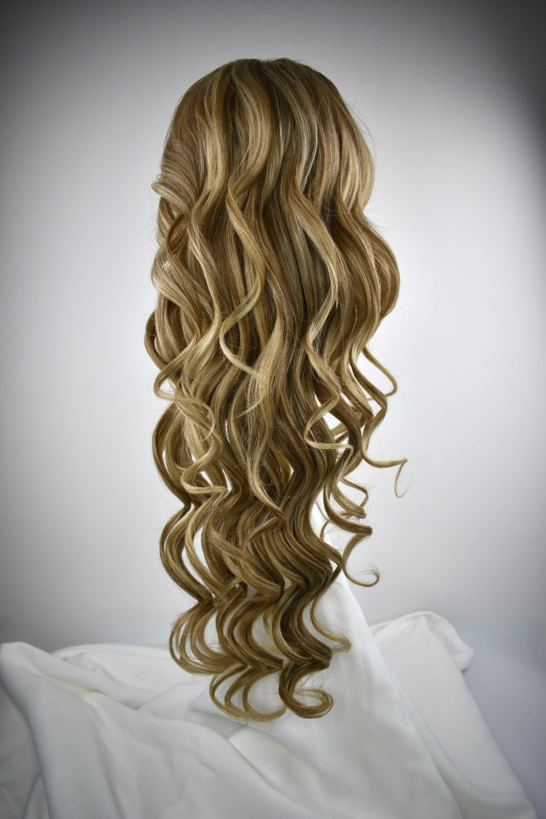 Curly Ponytail 28" - "Buttercream Blonde"