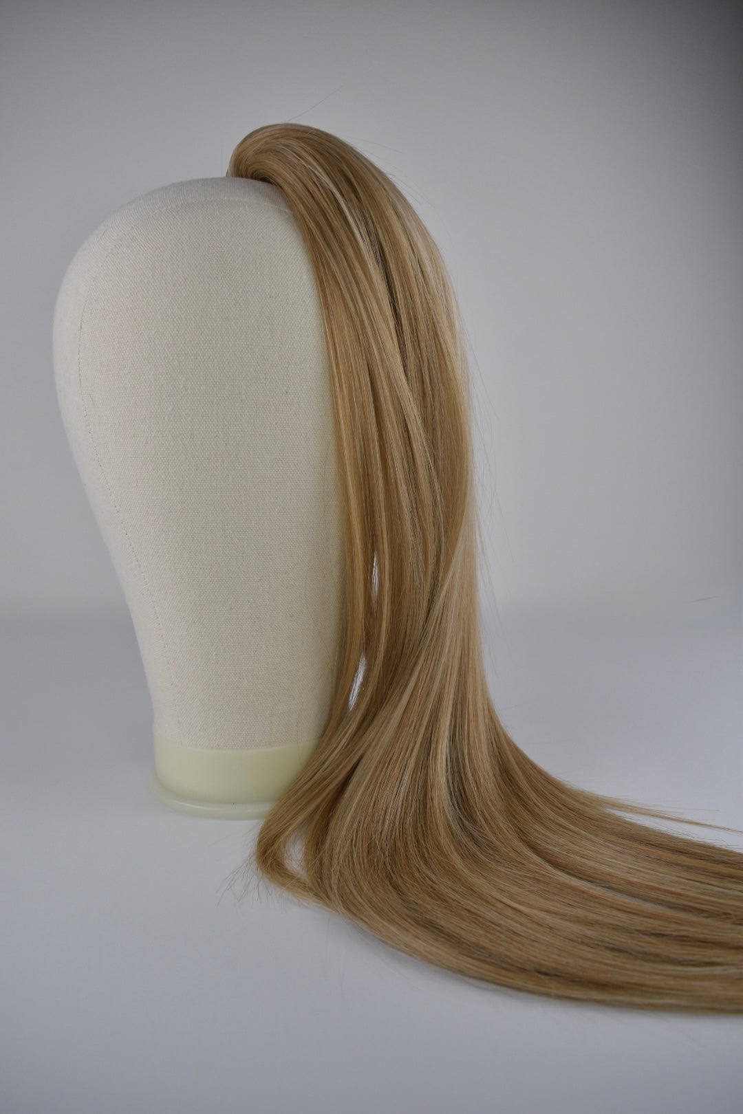 Straight Ponytail 28" - "Caramel Glow"