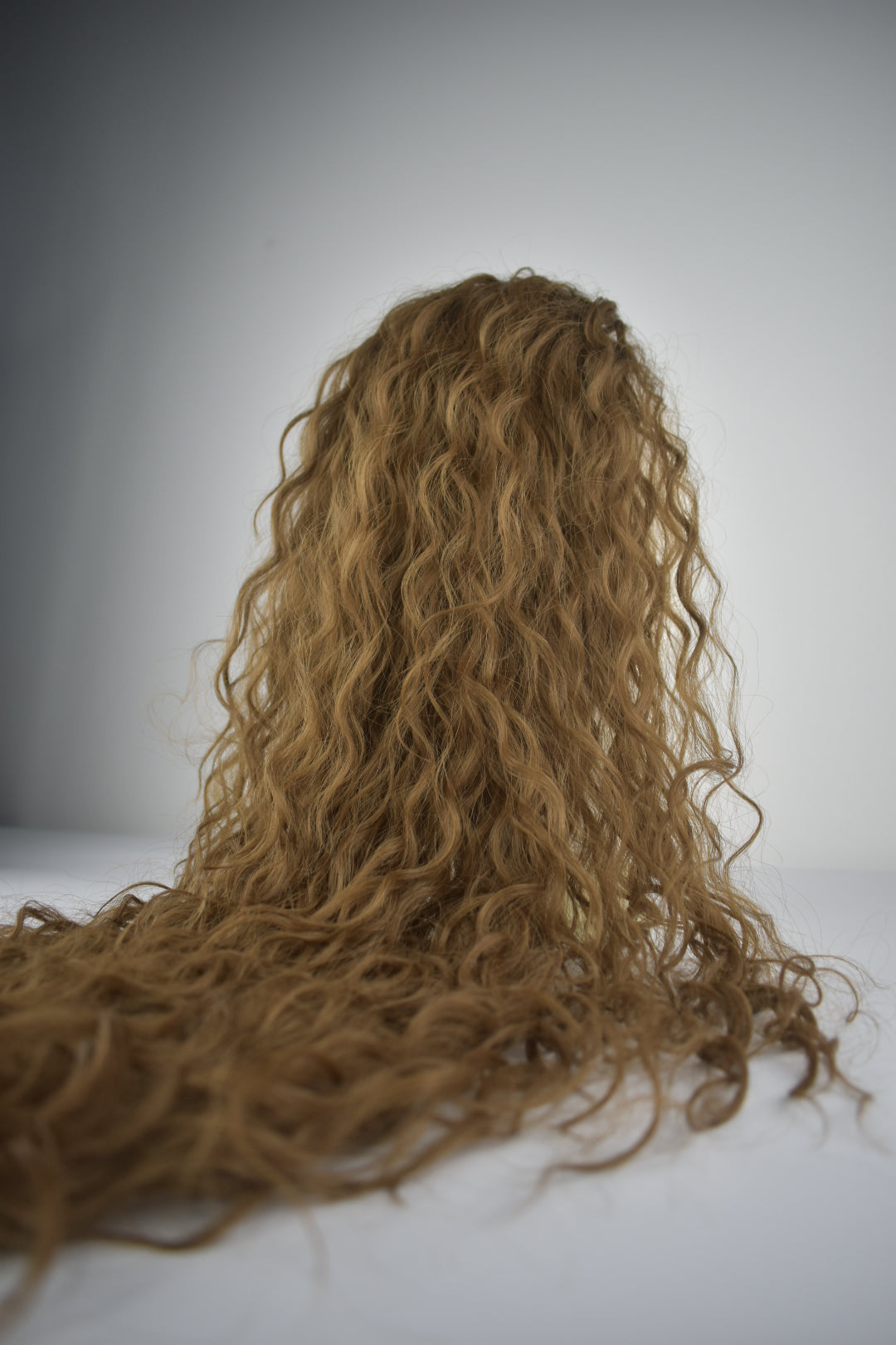 Wavy Ponytail 28" - "Dunkelblond"