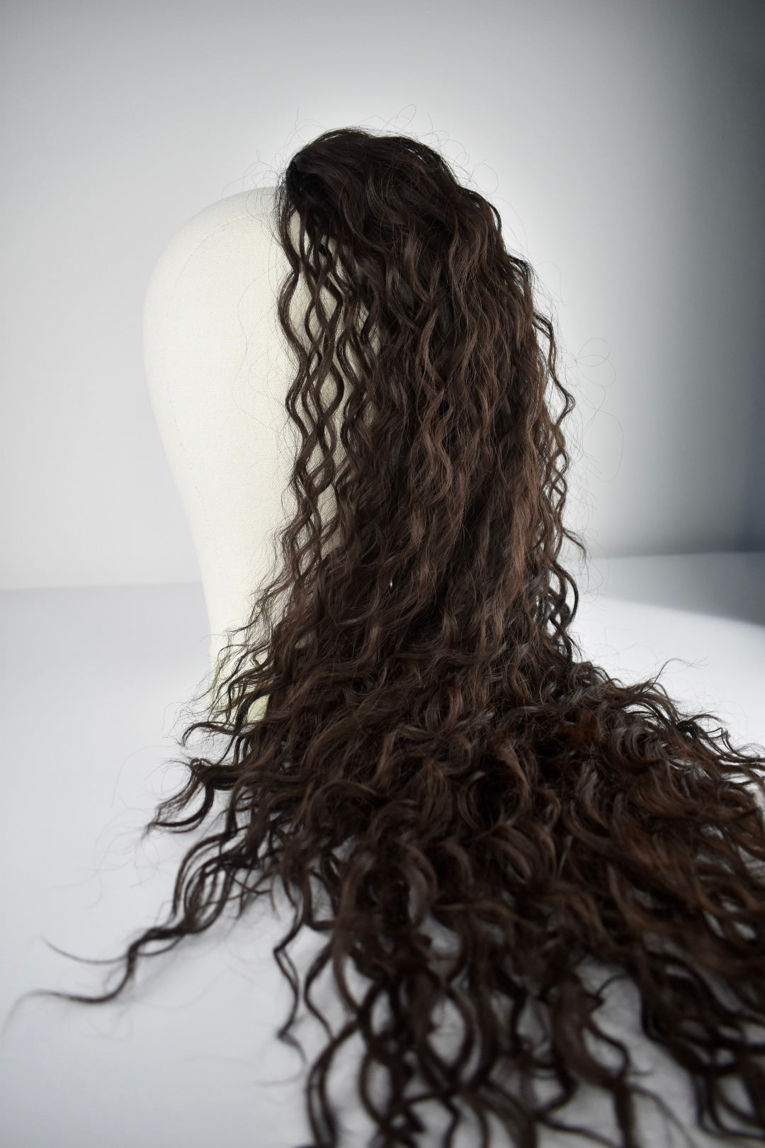 Wavy Ponytail 28" - "Dunkelbraun"
