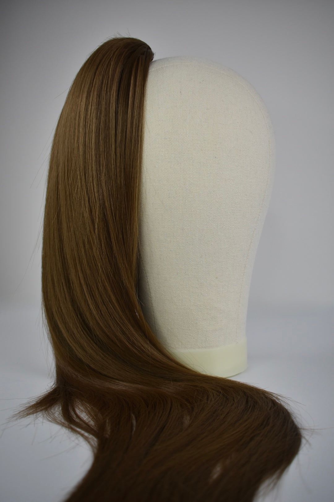 Straight Ponytail 28" - "Dunkelblond"