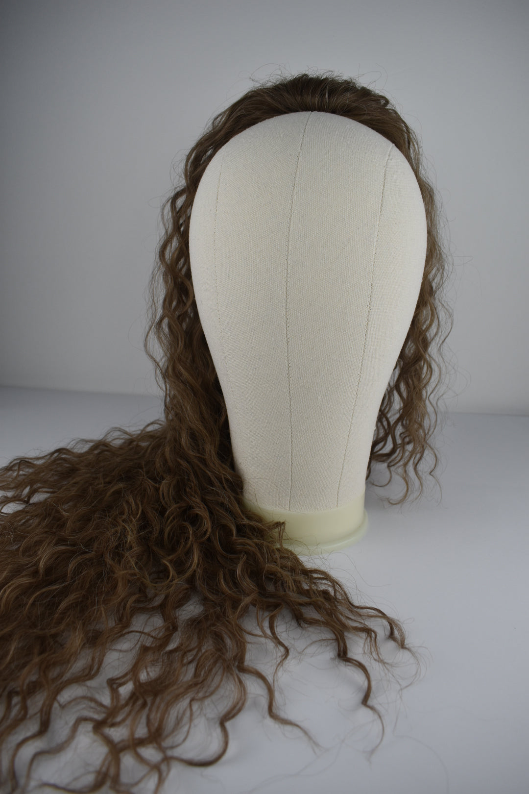 Wavy Ponytail 28" - "Velvet Toffee"