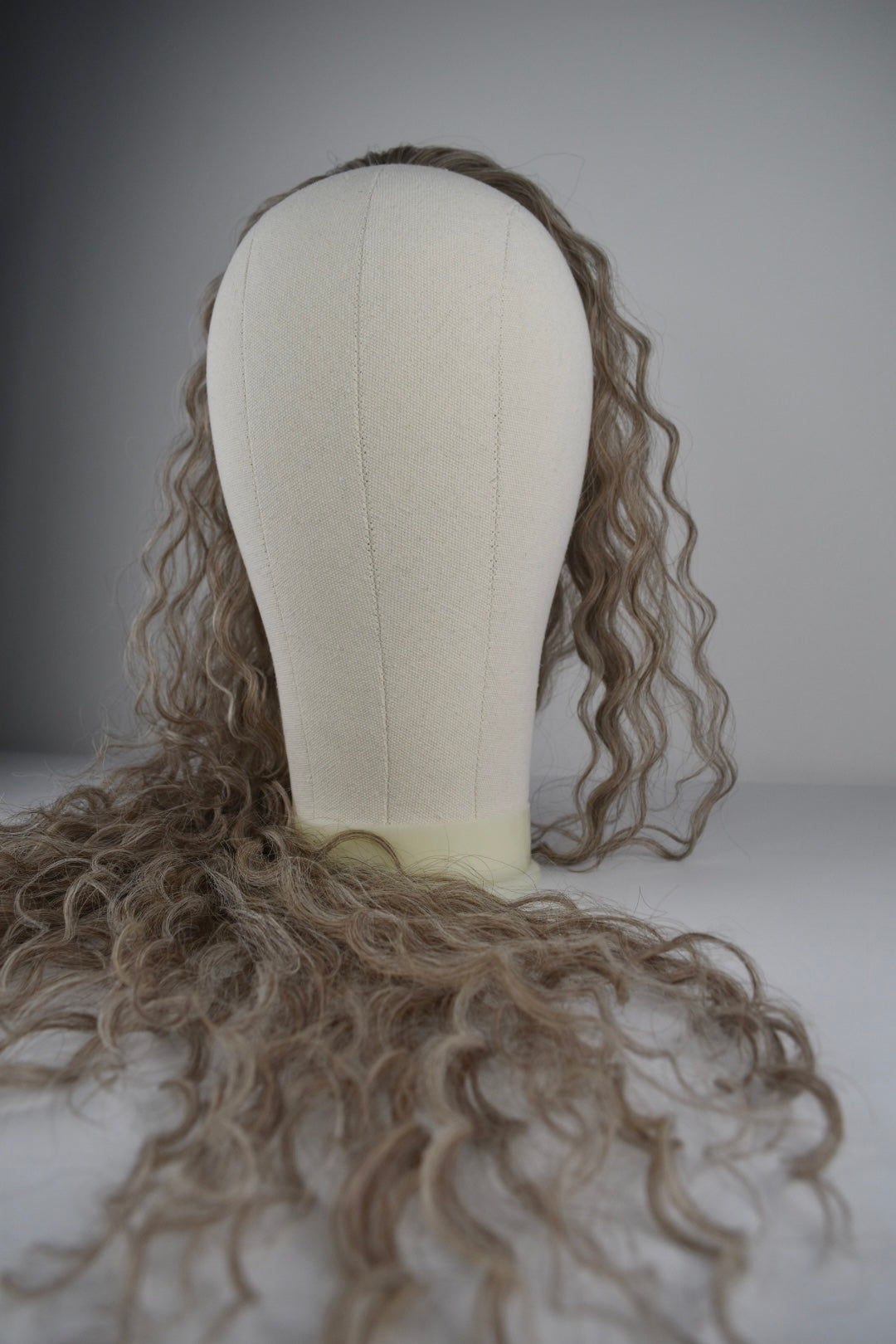 Wavy Ponytail 28" - "Baby Blonde"