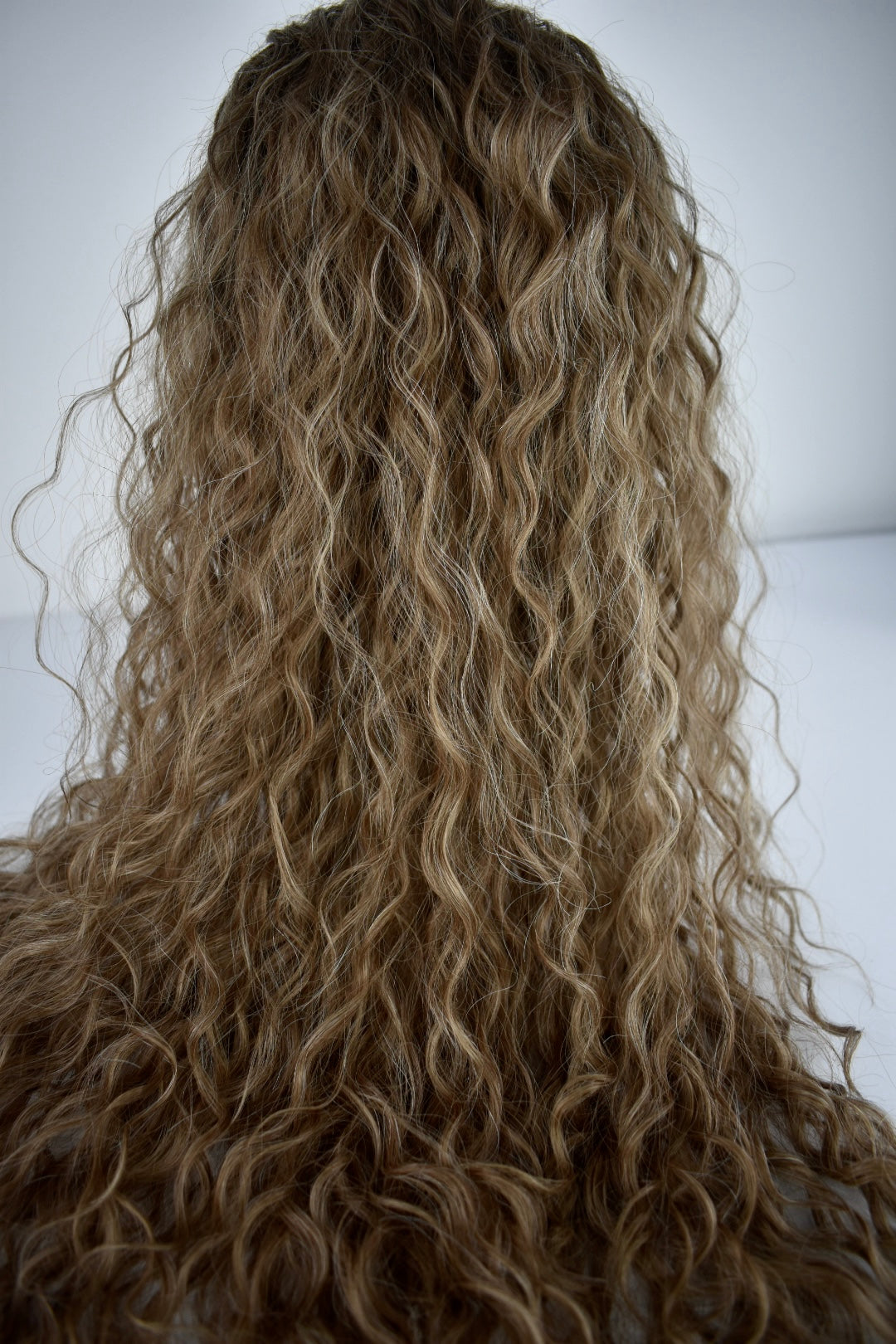 Wavy Ponytail 28" - "Velvet Toffee"
