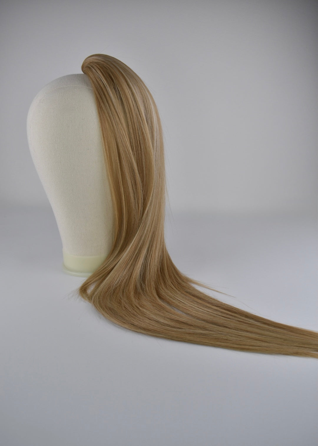 Straight Ponytail 28" - "Caramel Glow"