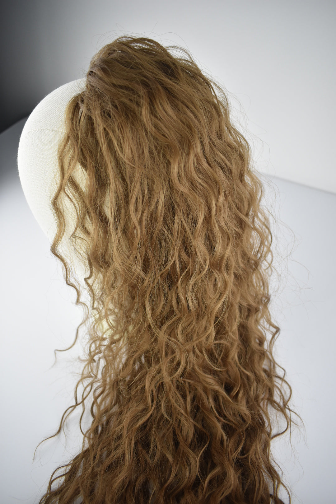 Wavy Ponytail 28" - "Dunkelblond"