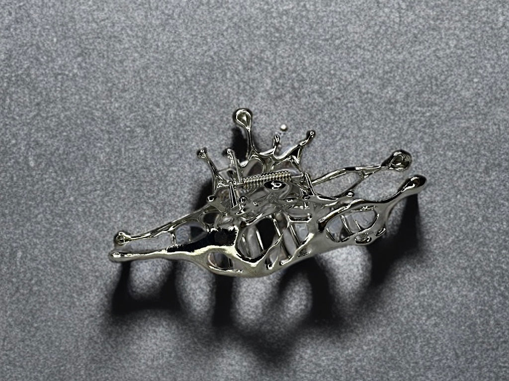 ORGANIC METAL CLIP CLAW