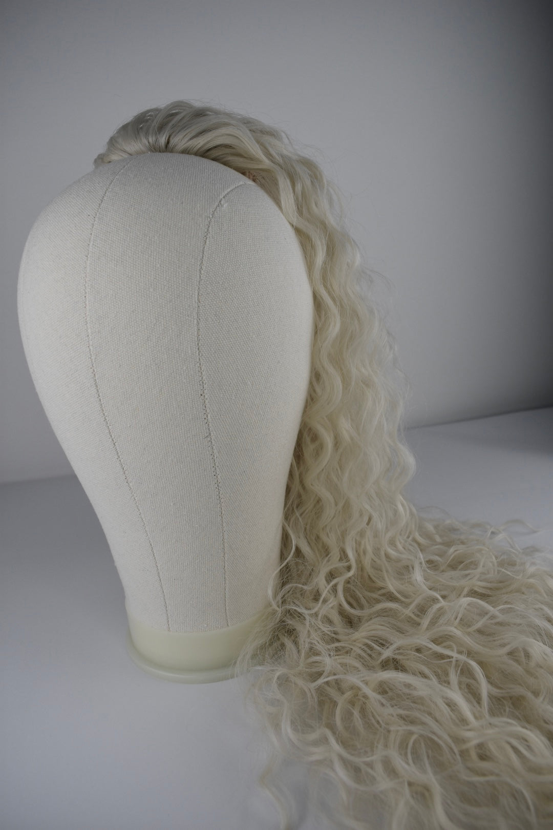 Wavy Ponytail 28" - "White Blonde"